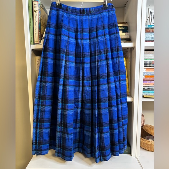 Vintage Pendleton Pleated Skirt.  Size 8 - Picture 1 of 4